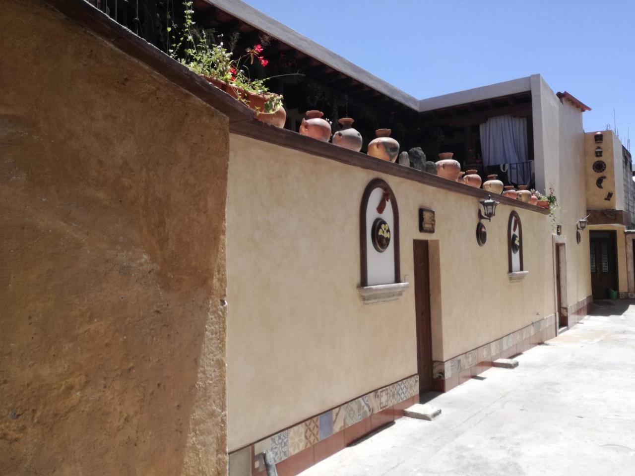 Hotel Mansion Del Rey Antigua ภายนอก รูปภาพ