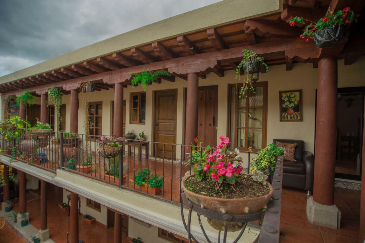 Hotel Mansion Del Rey Antigua ภายนอก รูปภาพ