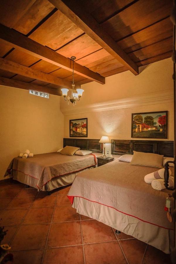 Hotel Mansion Del Rey Antigua ภายนอก รูปภาพ